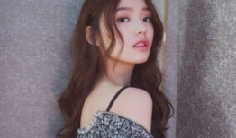 娱乐吃瓜酱04年女生,娱乐吃瓜酱的青春岁月